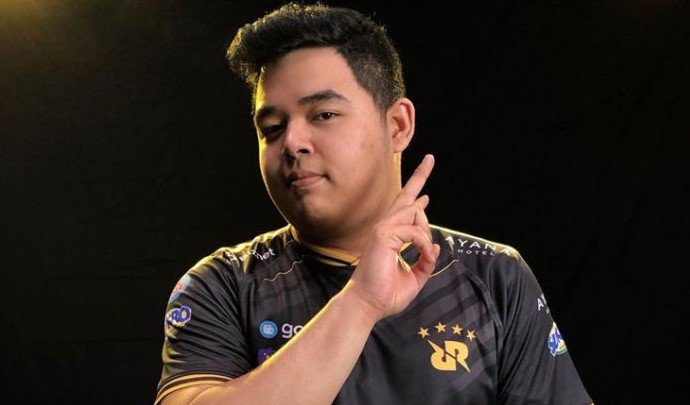 Inilah Alasan Sebenarnya R7 Tidak Dibawa RRQ ke M1!