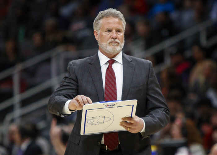 Sixers memecat brett brown