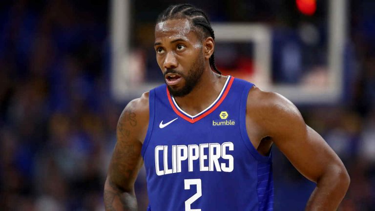 Kawhi meninggalkan Clippers