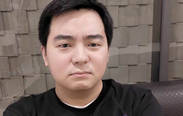 RRQ AP Tentang Skylar