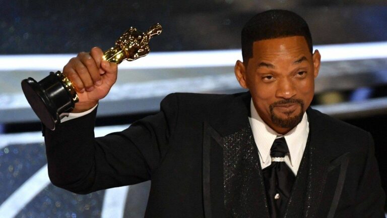 Will Smith Mundur