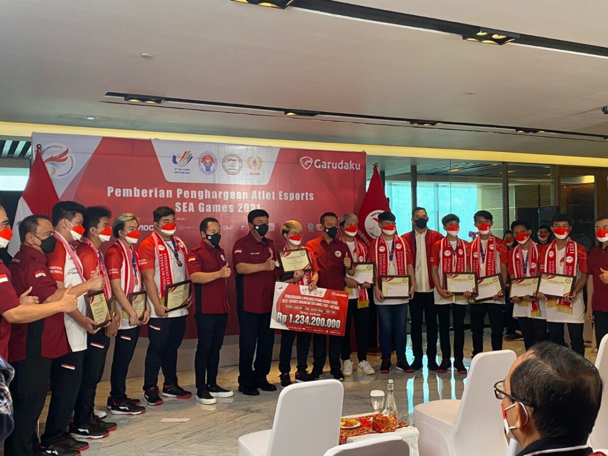 PBESI Apresiasi & Beri Penghargaan Atlet Esports Indonesia Di SEA Games