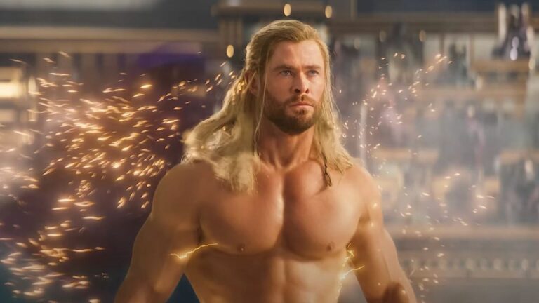 Thor Naked