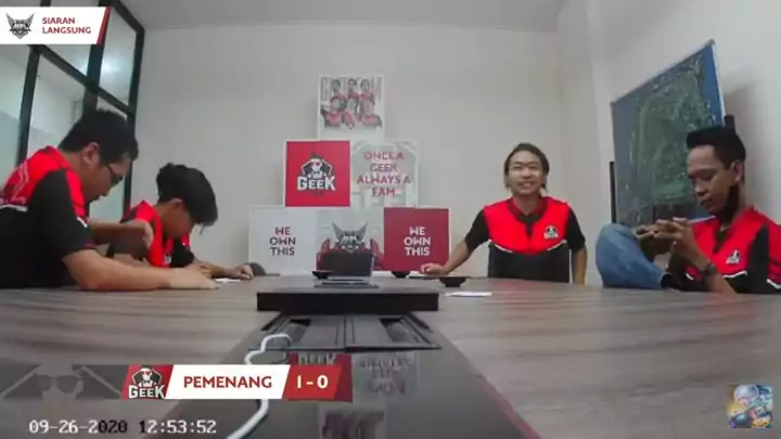 Geek Fam Aura Match 1