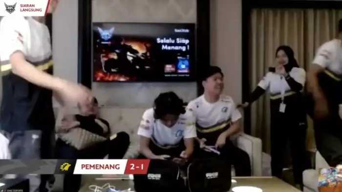 Hasil Playoffs MPL Season 6 Day 1