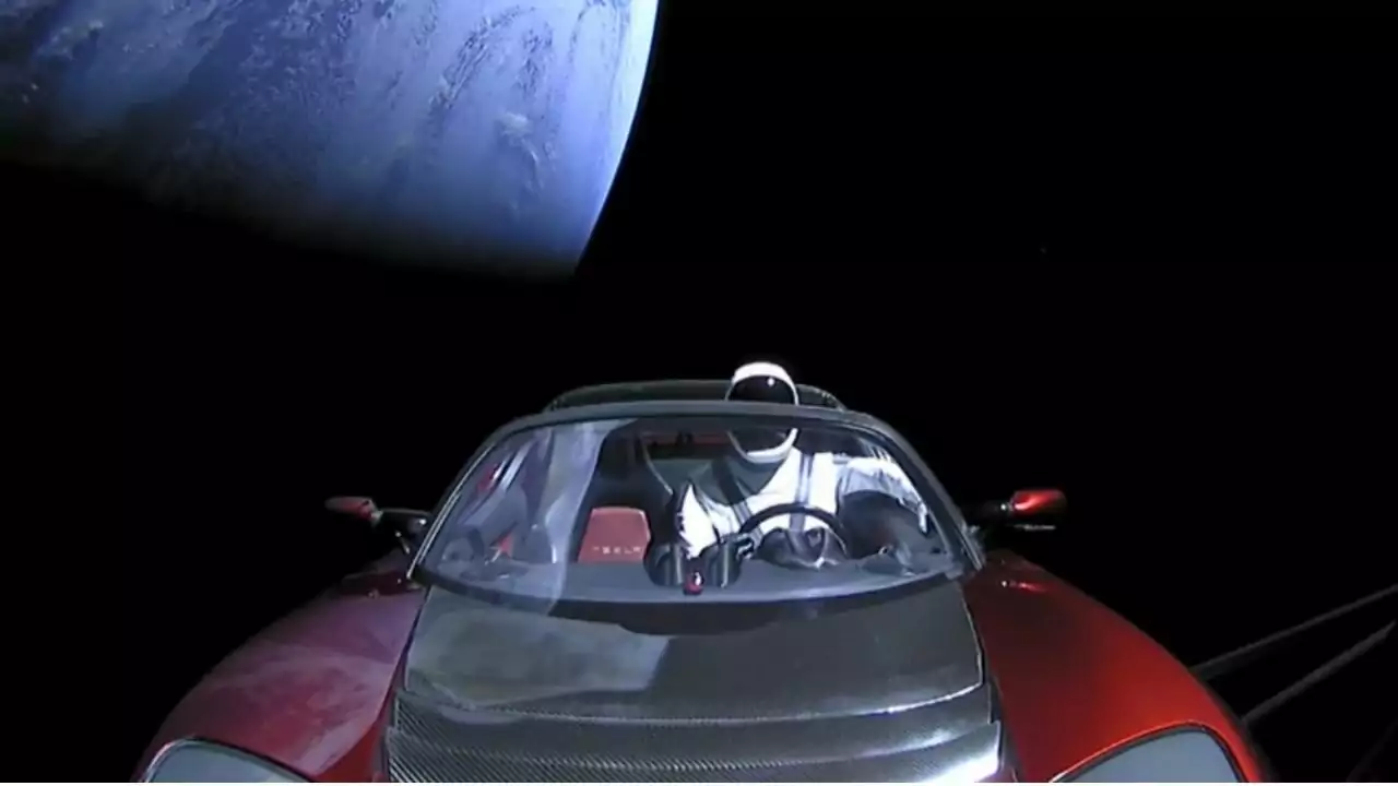 Tesla Roadster Mars